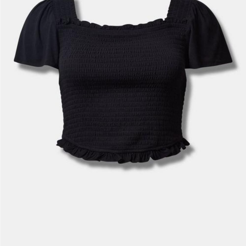 Torrid smocked flutter short sleeve crop top size 2
